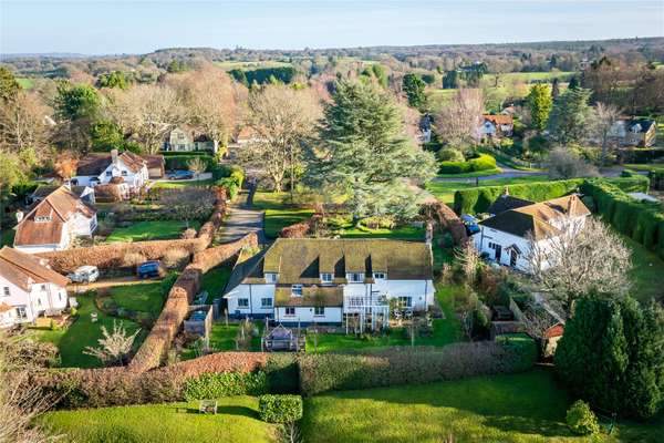 Roof Cleaning in Ellen's Green