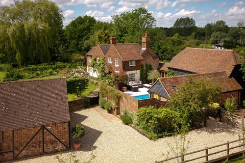 Roof Cleaning in Willey Green