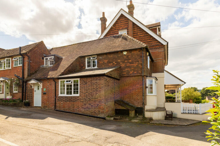 Roof Cleaning in Lords Hill Common