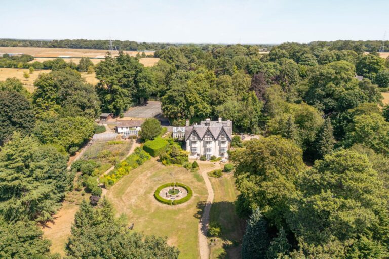 Roof Cleaning in Frith Hill