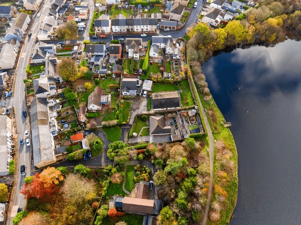 Roof Cleaning in highstreet green